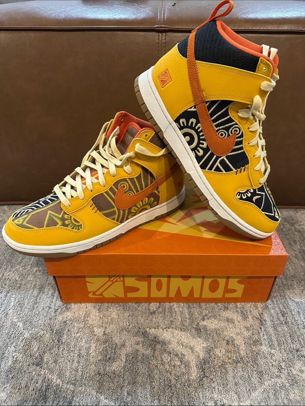 Nike Dunk High Somos Familia